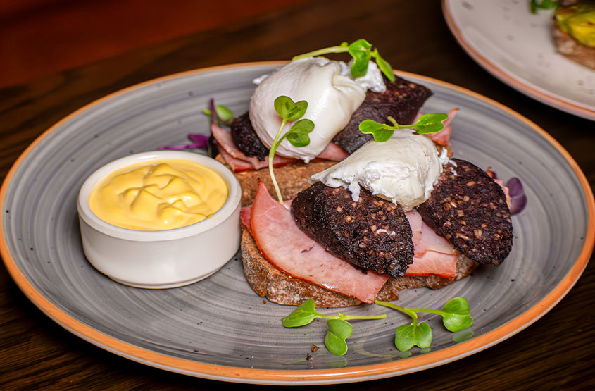 TTH-Breakfast-The-House-Special