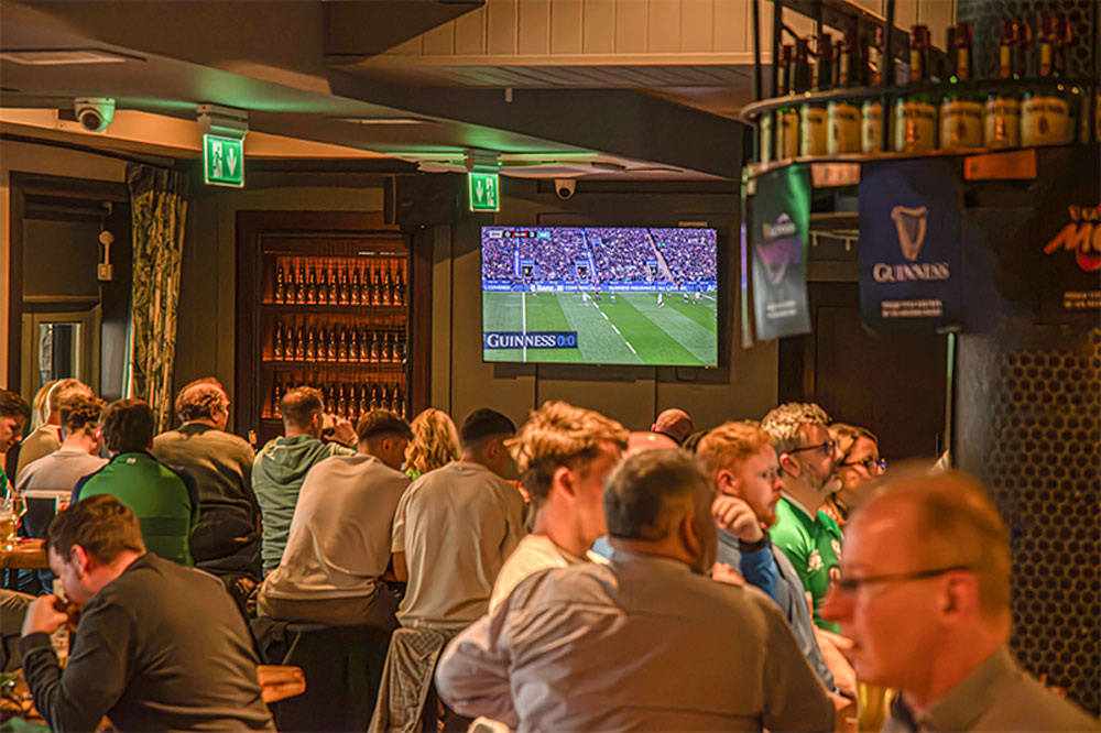 TTH-Party-Event-Local-Sports-Bar-1